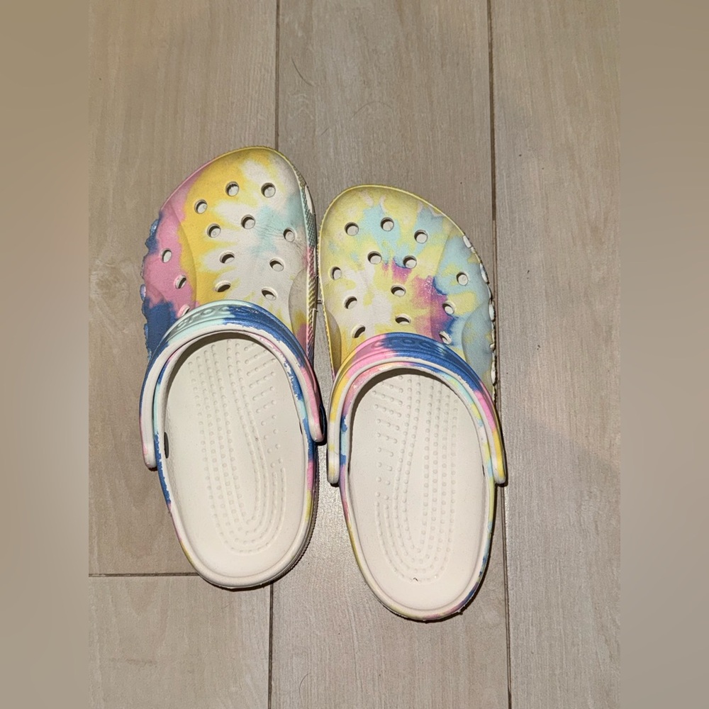 Crocs